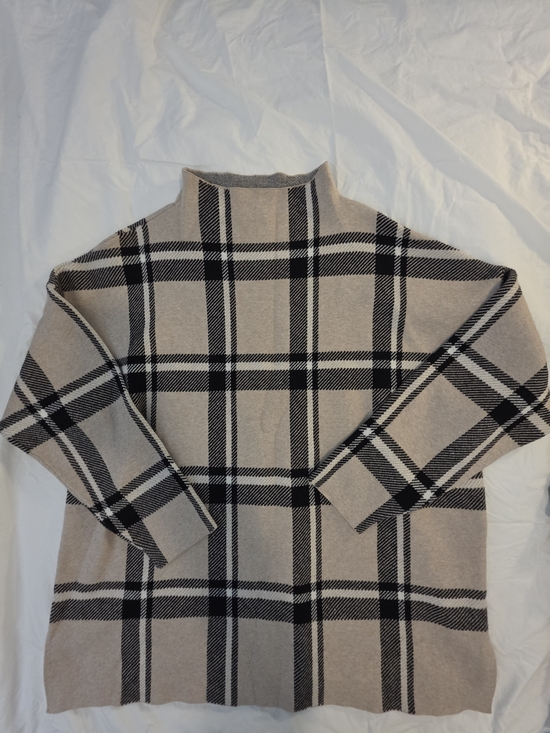 Max Studio Sweaters - Max Studio Beige and Black Plaid Turtleneck Sweater Size 2X